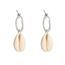 Load the image into the gallery viewer, Shell Jewelery Set of 2 "Mauritius"