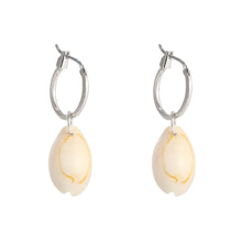 Upload the picture to the gallery viewer, shell earrings "Mauritius"