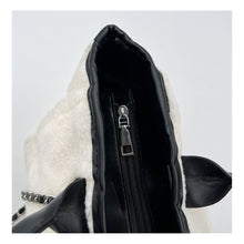 Load the image into the gallery viewer, trend teddy bag, cozy bag made of plush in white color
